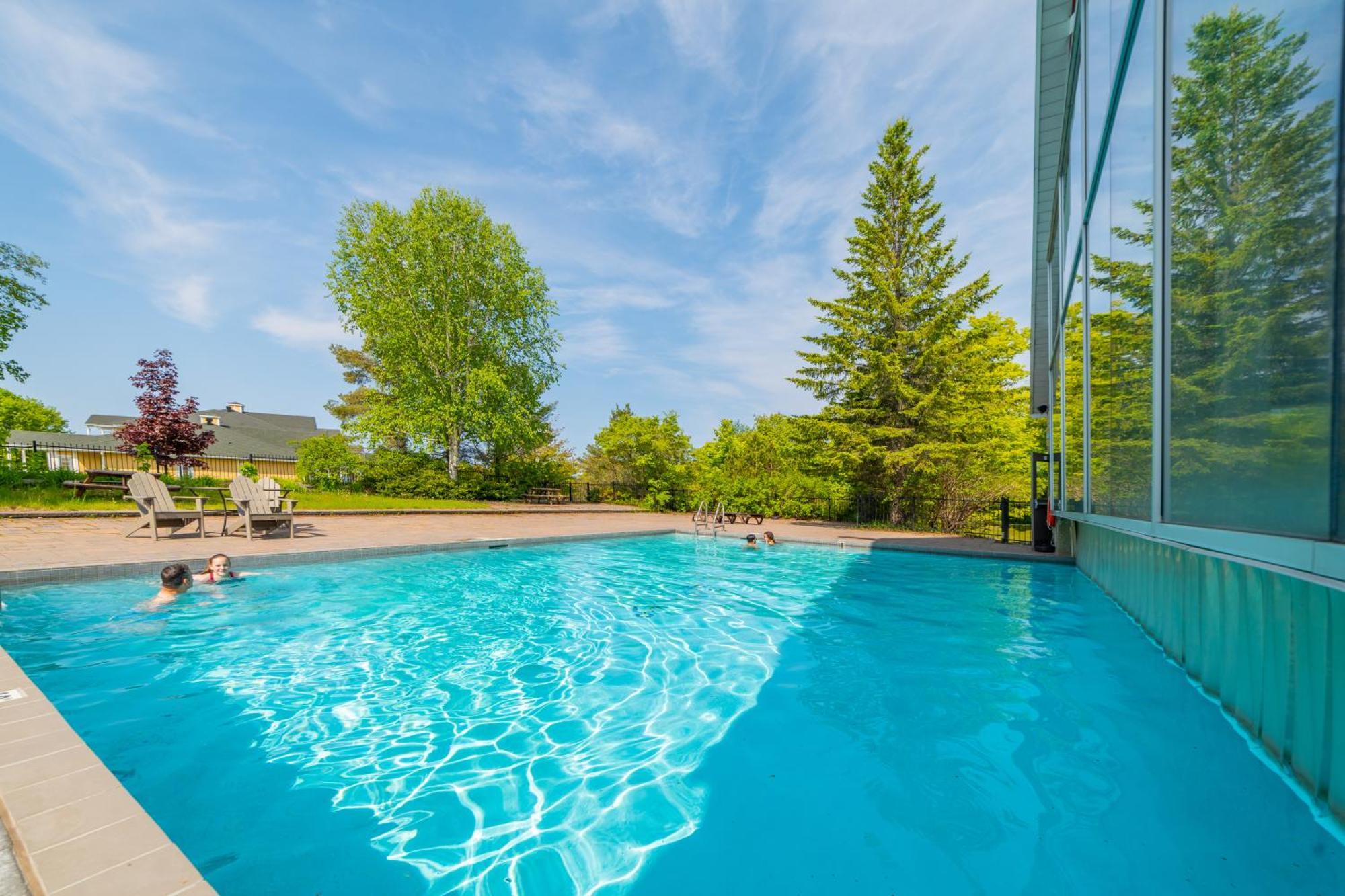 Horseshoe Valley Suites - The Maple Shanty Bay Exteriör bild